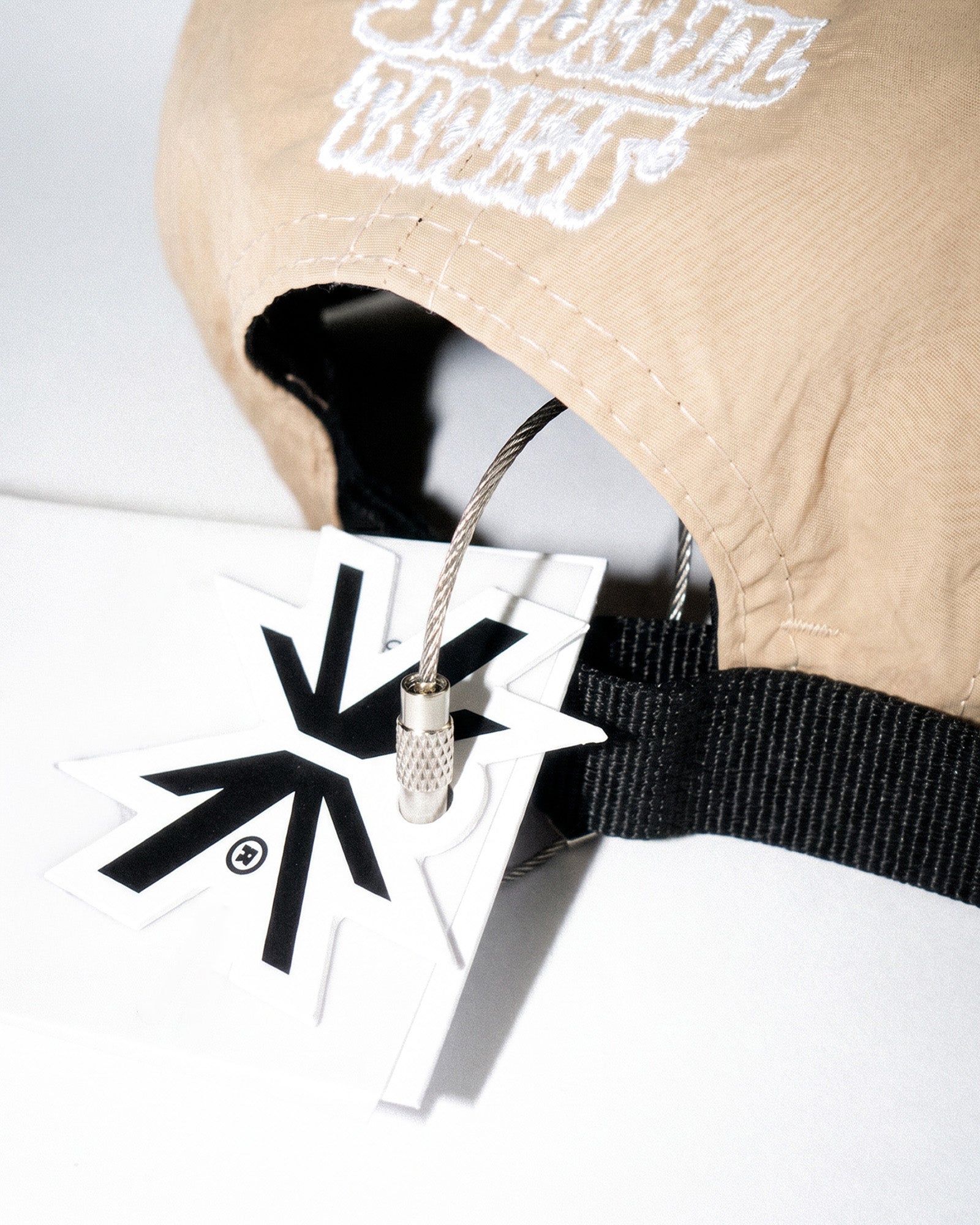 I_P Running Graphic Cap 002